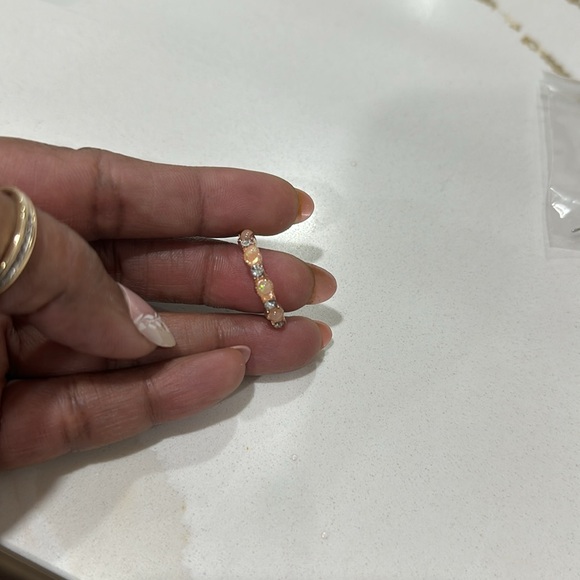 Simple Rose Gold Small Round White Crystal Ring Wedding Jewelry Size 6 - Picture 6 of 7